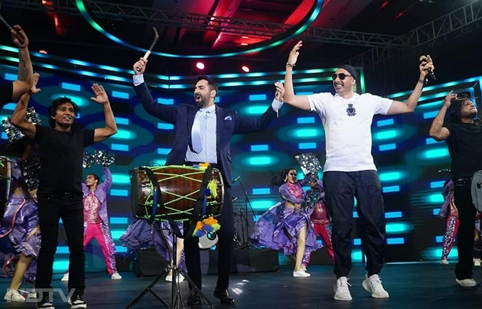 Punjabi Beats take over! Singer Sukhbir Singh's power-packed performance at Season 11 launch.