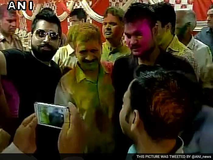 Delhi Chief Minister Arvind Kejriwal reveled in Holi colours at his residence.