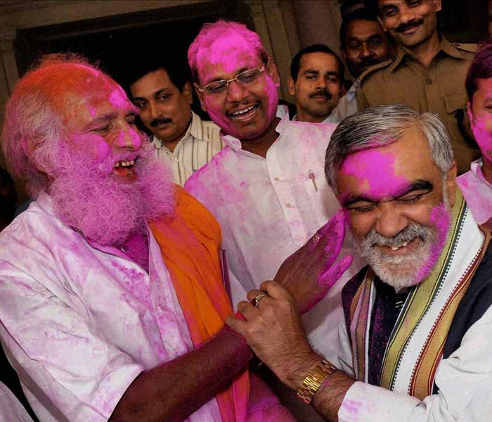 Holi celebrations around the world (2011)