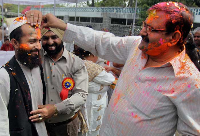 Holi celebrations around the world (2011)