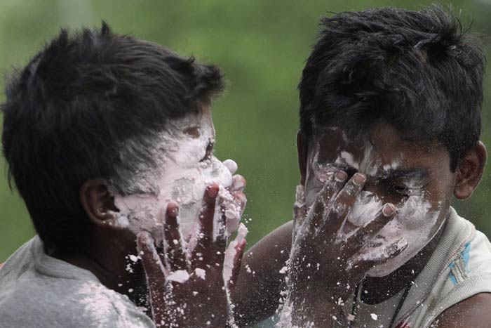 Holi celebrations around the world (2011)