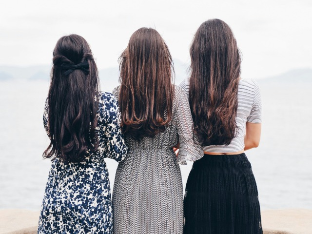 Faster Hair Growth Tips: केसांची होईल भराभर वाढ, फक्त या नैसर्गिक तेलाचा करा वापर