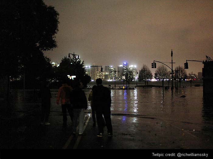 Superstorm Sandy slams into US East coast