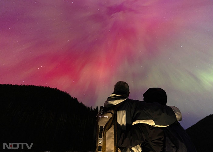 In Pics: An Aurora Spectacle Shines Through Skies Around The World