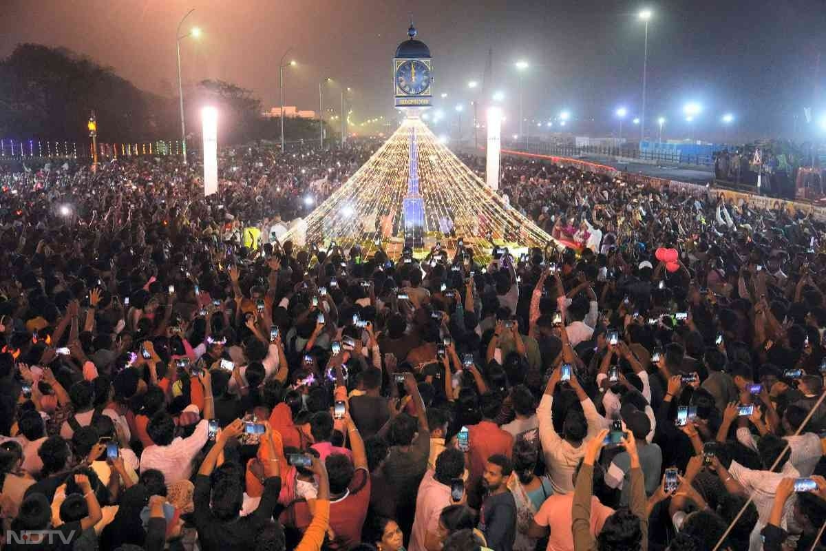 Percussion instruments were played in the streets of Tamil Nadu's Coimbatore, while Chennai witnessed a huge crowd for the celebrations