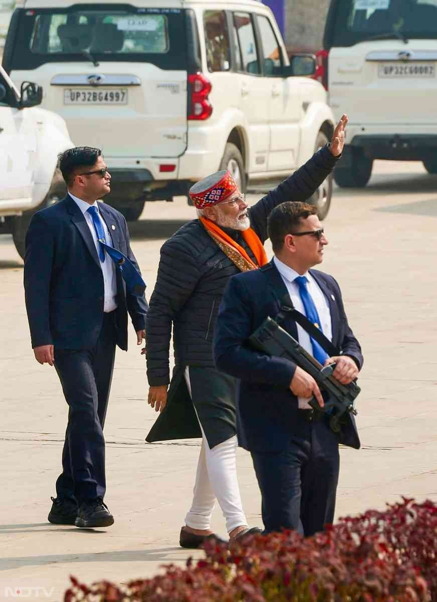 PM Modi returns after taking a holy dip at Sangam during the ongoing Maha Kumbh Mela