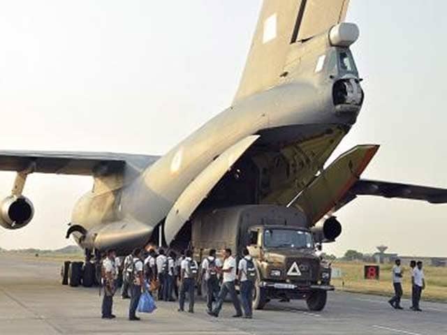 Photo : India Assists Nepal in Rescue Operation After Massive Earthquake
