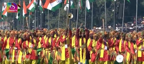 The parade was heralded by 300 cultural artists playing ?Sare Jahan Se Achha' with musical instruments from different parts of the country. The ensemble of instruments includes Shehnai, Sundari, Nadaswaram, Been, and Flute.