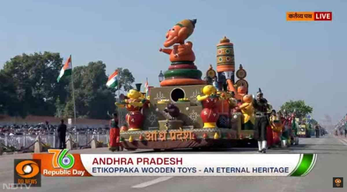 Andhra Pradesh's tableau focused on "Etikoppaka wooden toys", a 400-year-old craft tradition celebrated for its eco-friendly, seamless, vibrant and toxin-free nature.