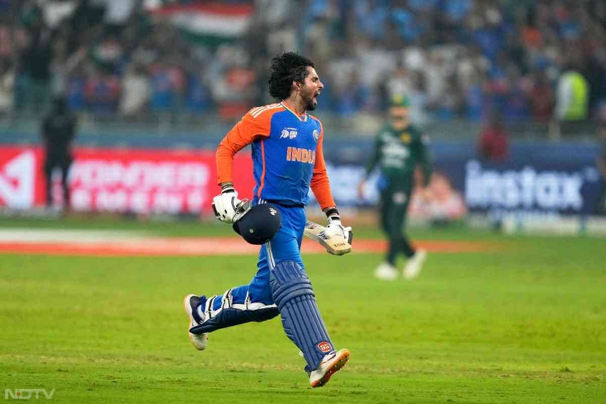 टीम इंडिया के लिए पाकिस्‍तान पर ये जीत क्‍या मायने रखती है, ये मैच जीतने के बाद तिलक वर्मा के रिएक्‍शन से देखा जा सकता है. जीत के बाद उनके कदम जमीन पर टिक ही नहीं रहे थे.