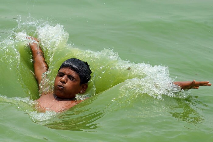 Besides these cities, the following cities are also experiencing an intense heat wave with the normal temperatures soaring quite high:<br><br>?Patna: 43 (+6)<br><br>?Hyderabad: 42 (+5)<br><br>?Raipur: 44 (+6)  (AFP Photo)