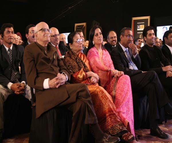 Senior BJP leader, LK Advani with his wife and daughter at the Taj Mahal hotel for the ceremony.<br><br>
<a target="_blank" class="text2bold_link" href="http://www.ndtv.com/convergence/ndtv/new/ioy09/ioyhome09.aspx">NDTV Indian of the Year: And the winners are...</a>