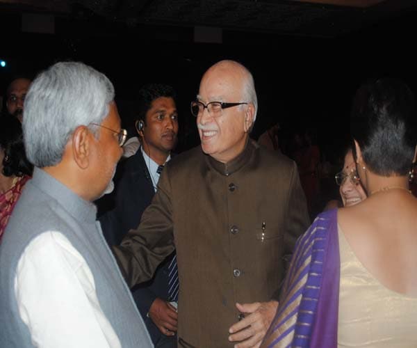 Former Deputy Prime Minister and senior BJP leader LK Advani arrives at The Indian of the Year award function.<br><br>
<a target="_blank" class="text2bold_link" href="http://www.ndtv.com/convergence/ndtv/new/ioy09/ioyhome09.aspx">NDTV Indian of the Year: And the winners are...</a>