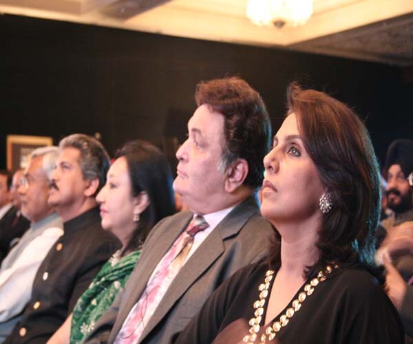 Bollywood's golden couple Rishi Kapoor and Neetu Singh representing their son at the Indian of the Year award function.<br><br>Ranbir Kapoor won the NDTV Male Entertainer of the Year award.<br><br>
<a target="_blank" class="text2bold_link" href="http://www.ndtv.com/convergence/ndtv/new/ioy09/ioyhome09.aspx">NDTV Indian of the Year: And the winners are...</a>