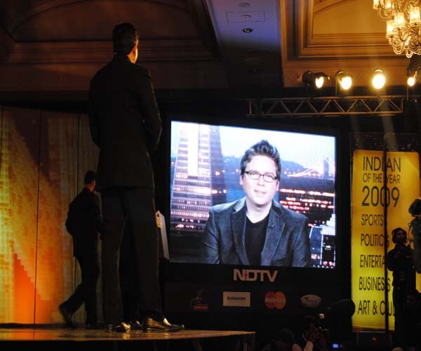 Twitter Founder Biz Stone live on NDTV with CEO, NDTV Networks, Vikram Chandra at the Indian of the Year awards.<br><br>
<a target="_blank" class="text2bold_link" href="http://www.ndtv.com/convergence/ndtv/new/ioy09/ioyhome09.aspx">NDTV Indian of the Year: And the winners are...</a>