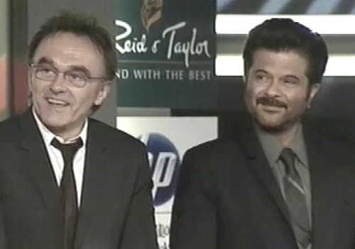 <p>NDTV's Indian of the Year was a star-studded event, with the who's who from every field, be it politics, sports, entertainment or business as attendees. </p>
<p>Here, Golden Globe award winner Danny Boyle, director of <em>Slumdog Millionaire</em>, stands with Bollywood actor Anil Kapoor, who was also part of the film.&nbsp;This year, A&nbsp;R&nbsp;Rahman became the first Indian to win the Golden Globe award for&nbsp;Best Original Score for the&nbsp;movie.&nbsp;&nbsp;</p>