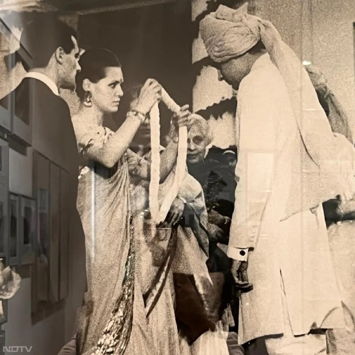 रेहान के नाना राजीव गांधी ने 25 फरवरी 1968 को प्रेम विवाह क्या था. राजीव गांधी 1965 में  कैंब्रिज में पहली बार सोनिया गांधी से मिले थे.