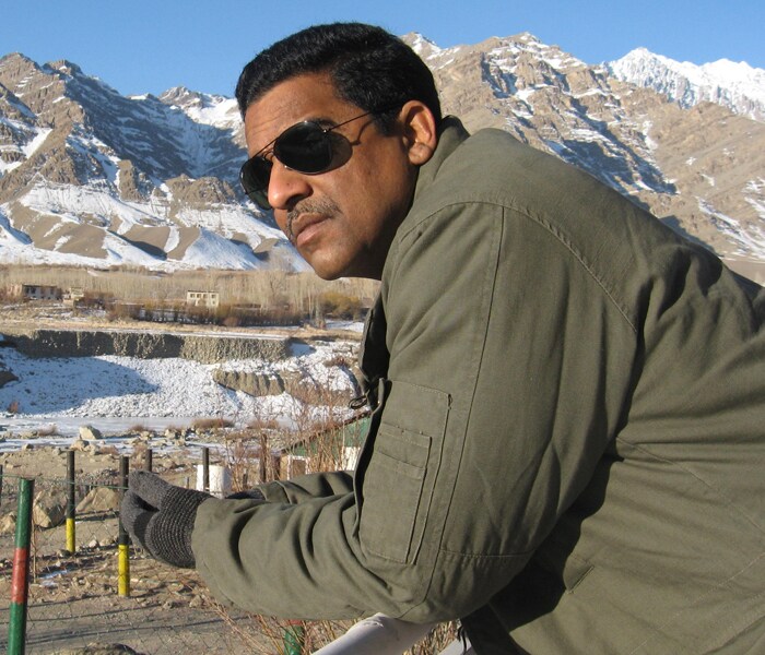 NDTV's Nitin Gokhale seen here admiring the stark Ladakh beauty.(NDTV photo)