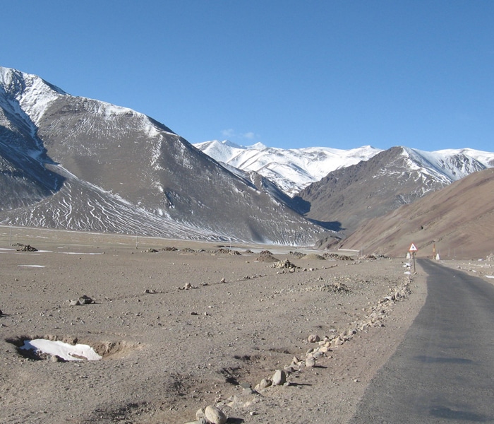 A lonely road, a familiar sight in Ladakh.(NDTV photo)