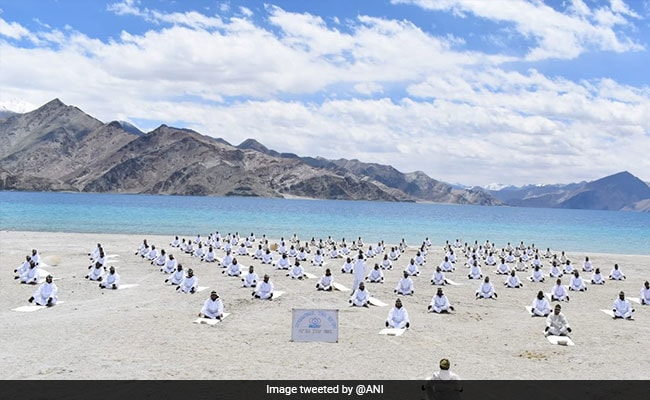 Photo : In Pictures: How India Celebrated International Yoga Day 2021
