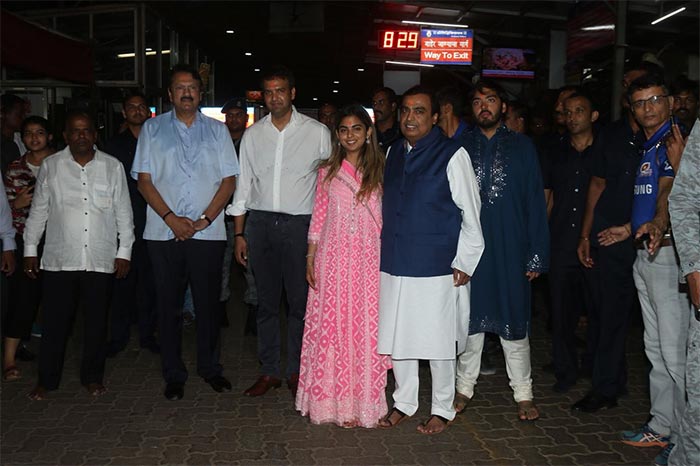 In Pics: Isha Ambani, Fiance Anand Piramal Visit ISKCON Temple In Mumbai