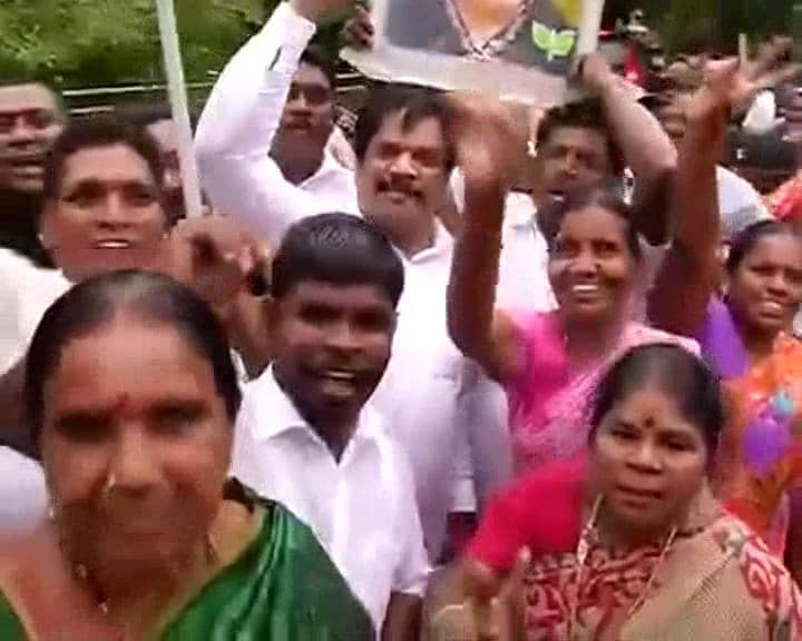 Jayalalithaa Gets Bail, Ecstatic Supporters Celebrate