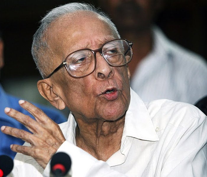Jyoti Basu dies at 95