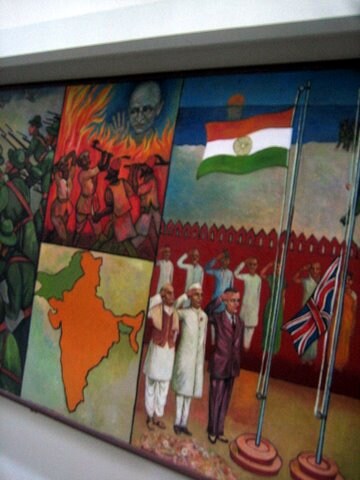 Finally, a painted mural depicts Gandhi battling the violence of partition as Nehru and Sardar take on the charge of Independent India.