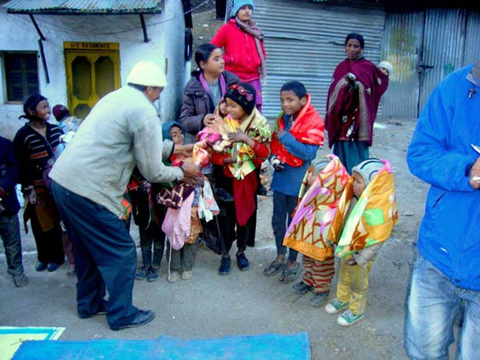 Blanket Drive To Warm Up The Flood Victims of Jammu & Kashmir