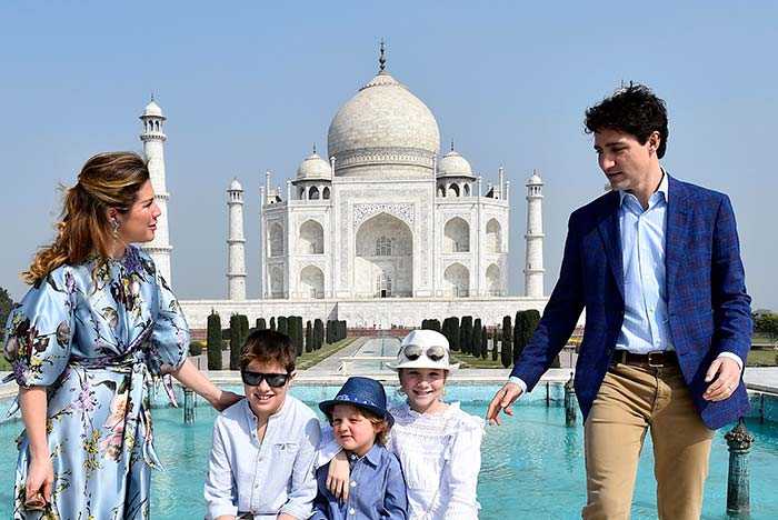 Photos: Justin Trudeau Kicks Off India Tour With Family Visit To The Taj Mahal