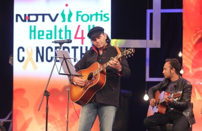 Kailash Kher, Mohit Chauhan Perform at the Health4U Cancerthon