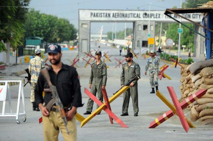 Pakistan airbase attacked by militants
