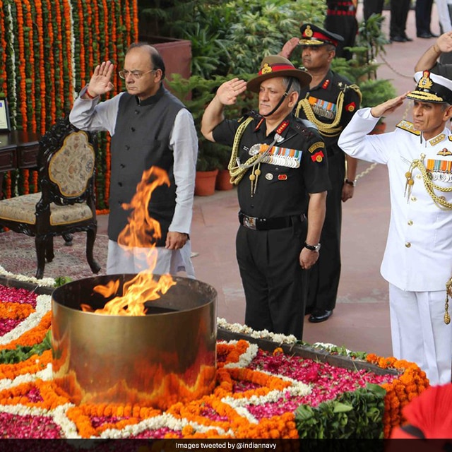 In Pics: Kargil Vijay Diwas - A tribute to soldiers behind the success of Operation Vijay