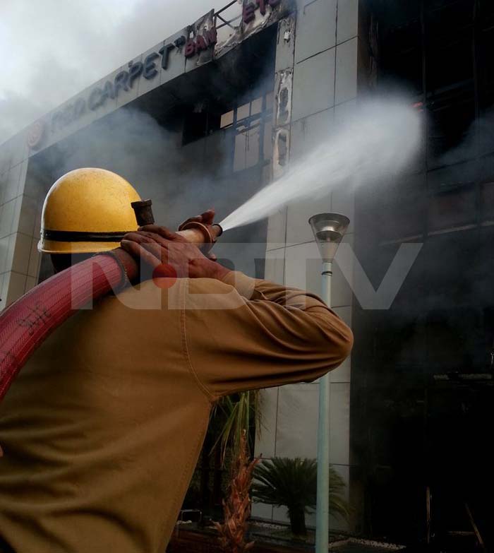 Published 	Mob sets shops near Delhi Metro\'s Karkardooma station on fire