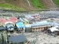 Photo : Kedarnath temple safe, but off limits for three year