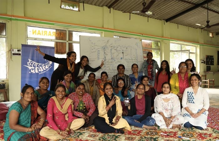 Here Is How Khabar Lahariya, An All Women Led Digital Newsroom Is Breaking The Gender Bias