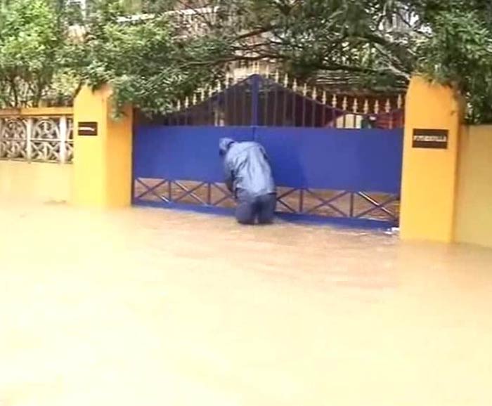 In pictures: Kochi airport flooded, shuts for 24 hours