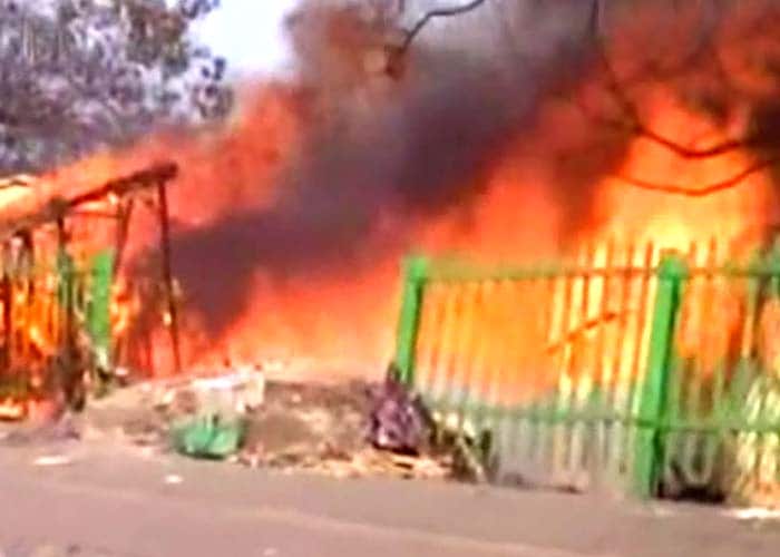 Local train services to and from Sealdah were also hit with the fire spreading close to the railway station.