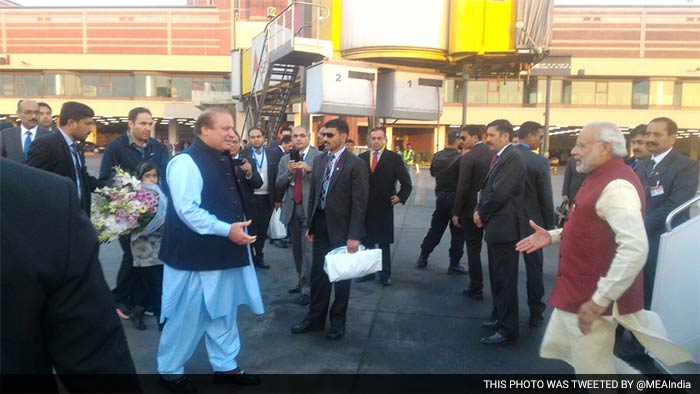 Pakistani Prime Minister Nawaz Sharif was at the airport to receive PM Modi.