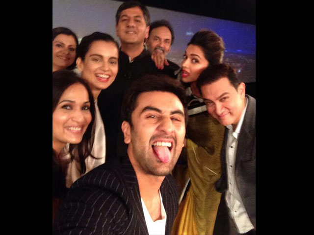 This is how a celeb selfie is made This is how a celeb selfie is made