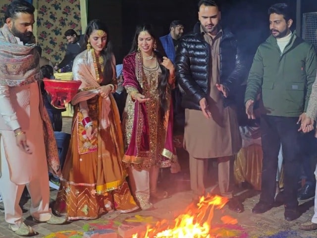 Lohri 2025: Rajasthan Lohri celebration Gidda-Bhangra decorated cultural gathering, see pictures