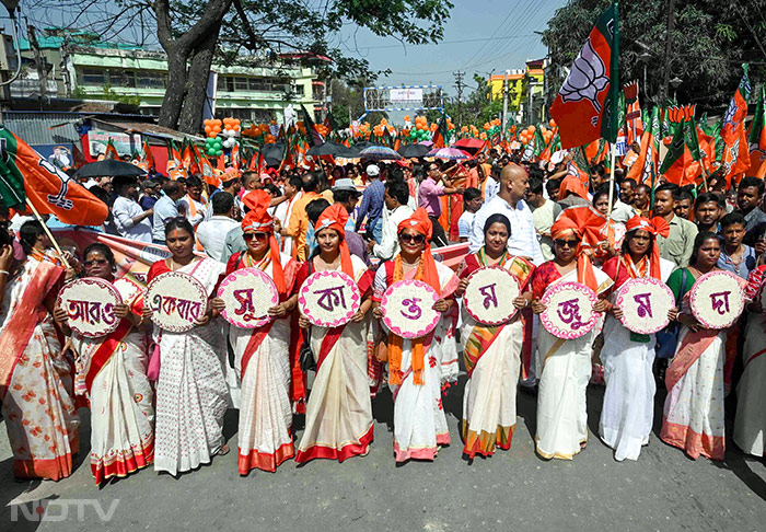 लोकसभा चुनाव 2024: असम, छत्तीसगढ़, बेंगलुरु समेत कई राज्यों में जोरों-शोरों पर बीजेपी की रैलियां