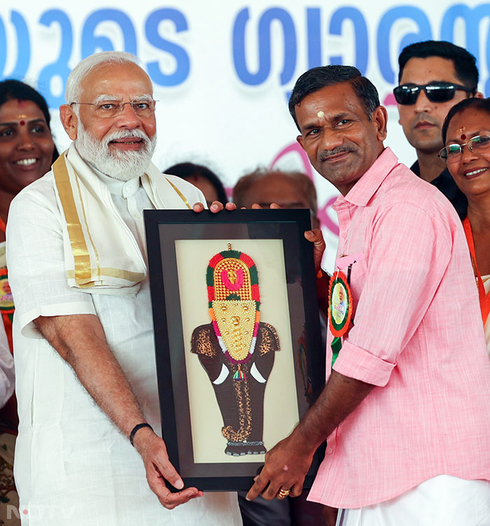 केरल: पलक्कड़ में पीएम मोदी की चुनावी रैली में उमड़ा जनसैलाब