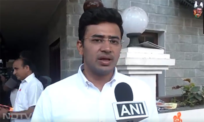 BJP candidate from Bengaluru South constituency Tejasvi Surya casts his vote for the Lok Sabha polls.