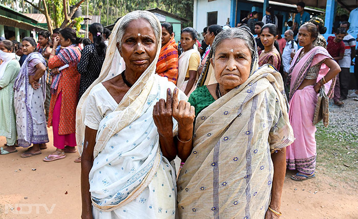 Pics: 88 Seats, 13 states Vote In Second Phase Of Lok Sabha Polls