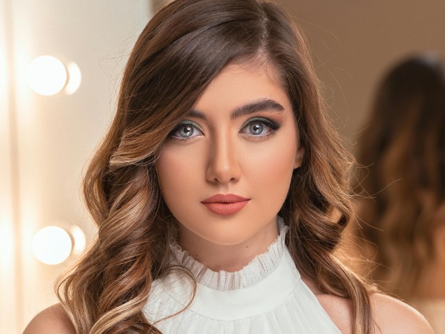 न्&zwj;यू ईयर पार्टी के लिए कैसे करें मेकअप