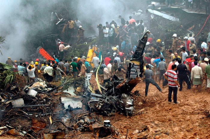5 мая 2010. Boeing 747 Air India катастрофа. Крушение Boeing 747 Air-India, 329 погибших.