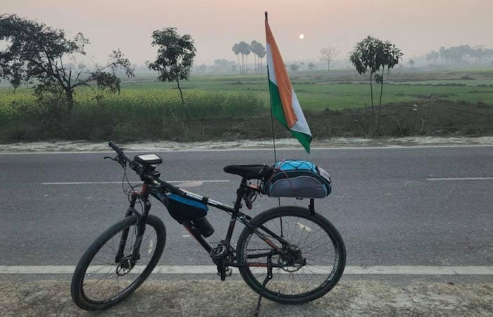 This Cyclist From Manipur Is On A Tour From Delhi To Imphal, To Spread The Message Of #BeatPollution