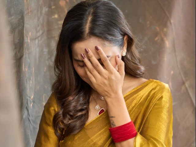 फैंस को भाया मनीषा रानी का नया लुक, आपने देखा!