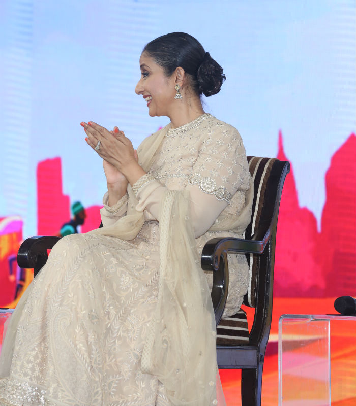 Manisha Koirala Inspires For The Healthy Life At Youth Conclave